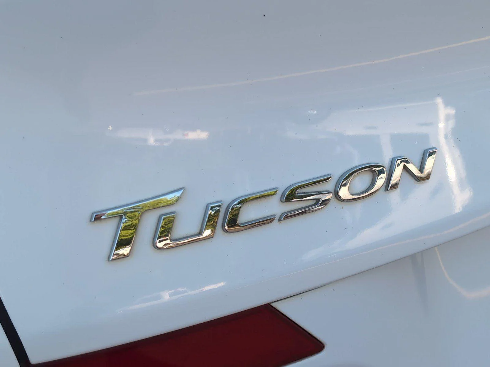 Used 2021 White Cream Hyundai SEL image 5