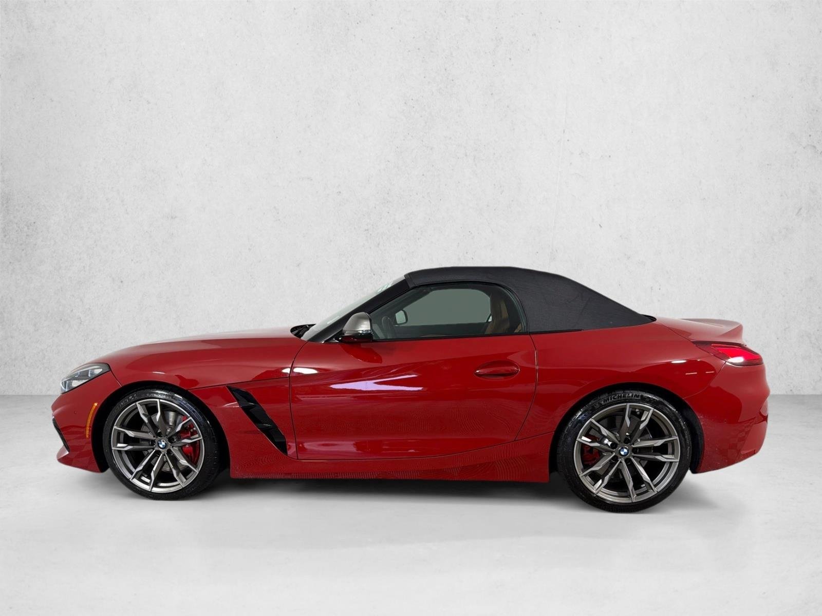 Used 2026 San Francisco Red BMW M40i image 7