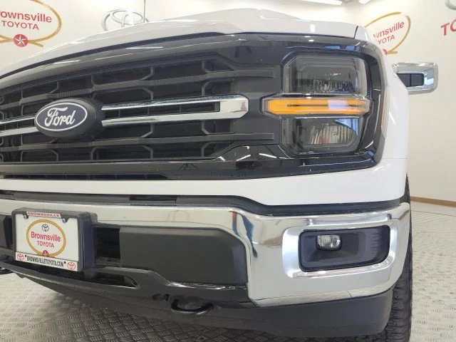 Used 2025 White Ford XLT image 11