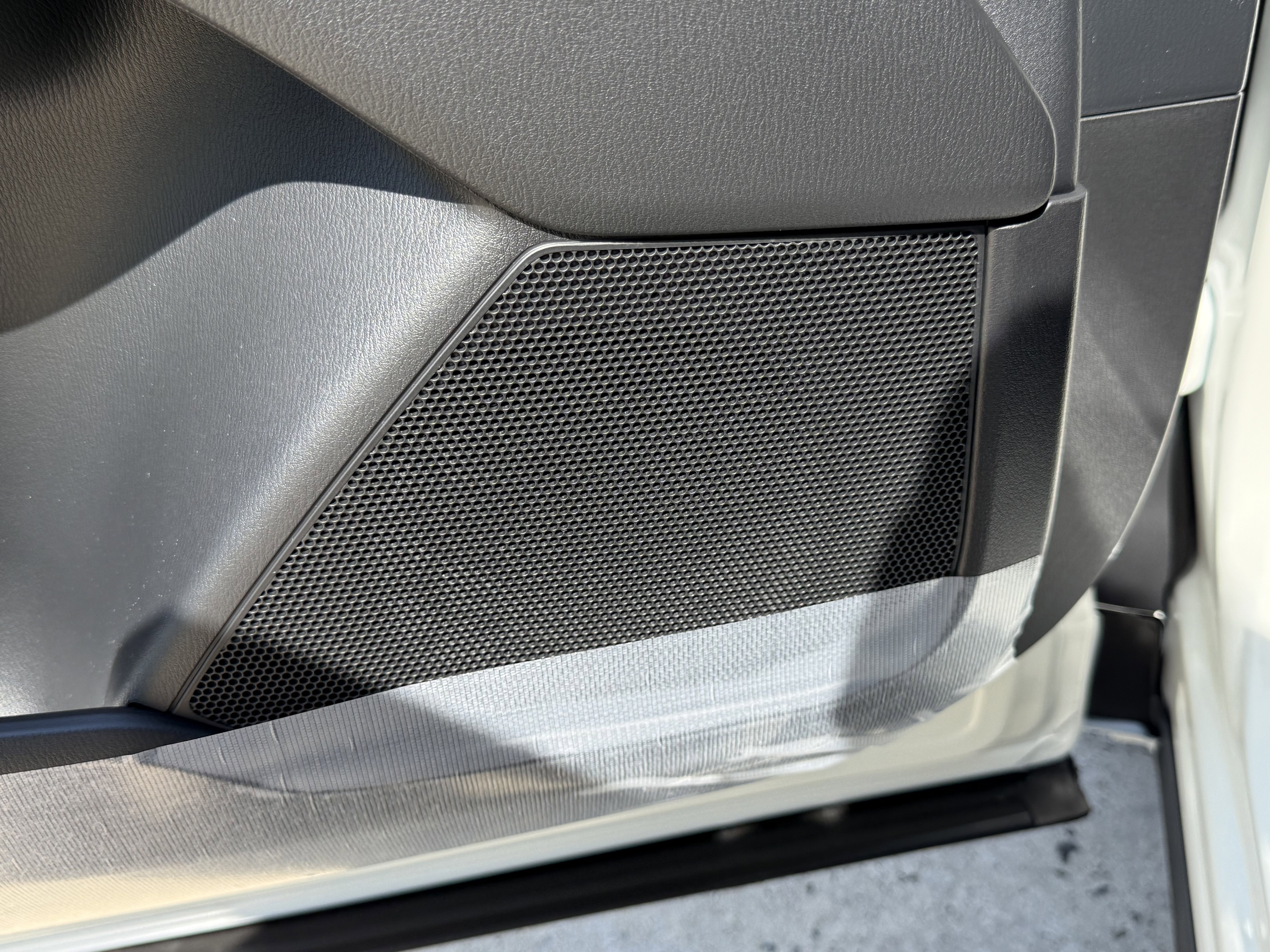 2025 Mazda CX-5 S Preferred package - Photo 8