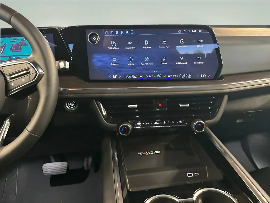 2026 Chevrolet Suburban Premier - Photo 32