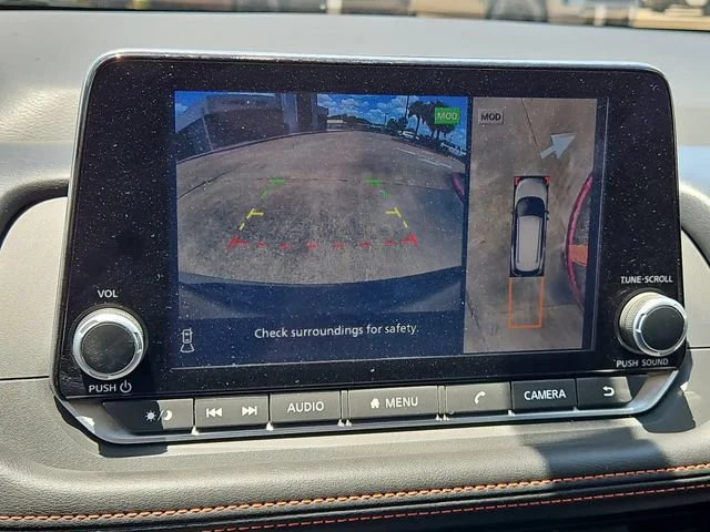 Used 2025  Nissan Rock Creek image 30
