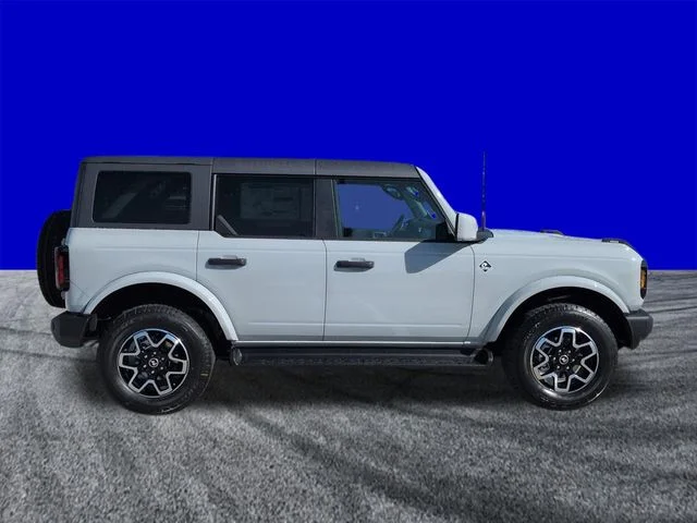 New 2026 Avalanche Gray Ford Outer Banks® image 3