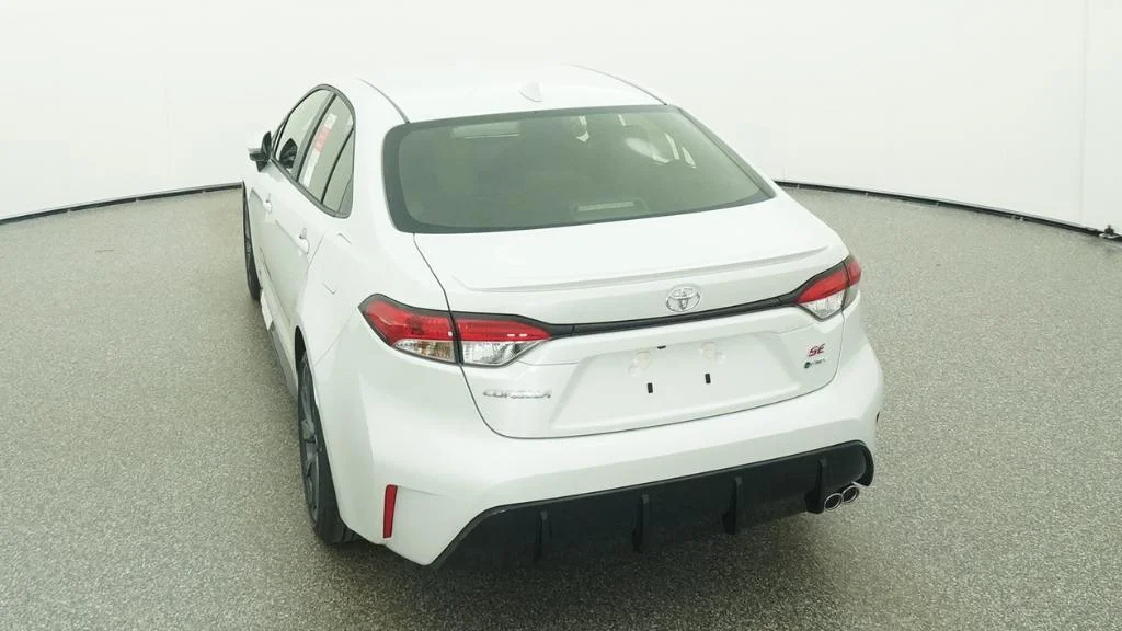 2026 Toyota Corolla SE - Photo 15