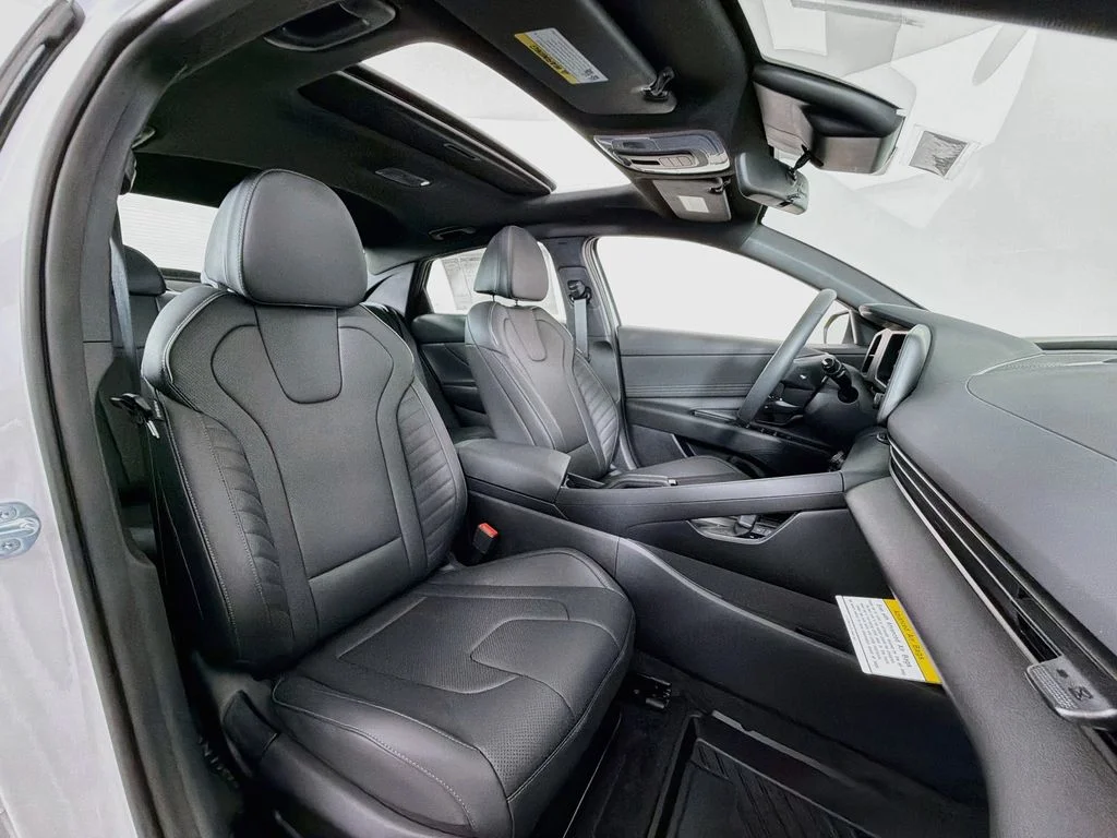New 2026 Serenity White Hyundai SEL Sport Plus image 27