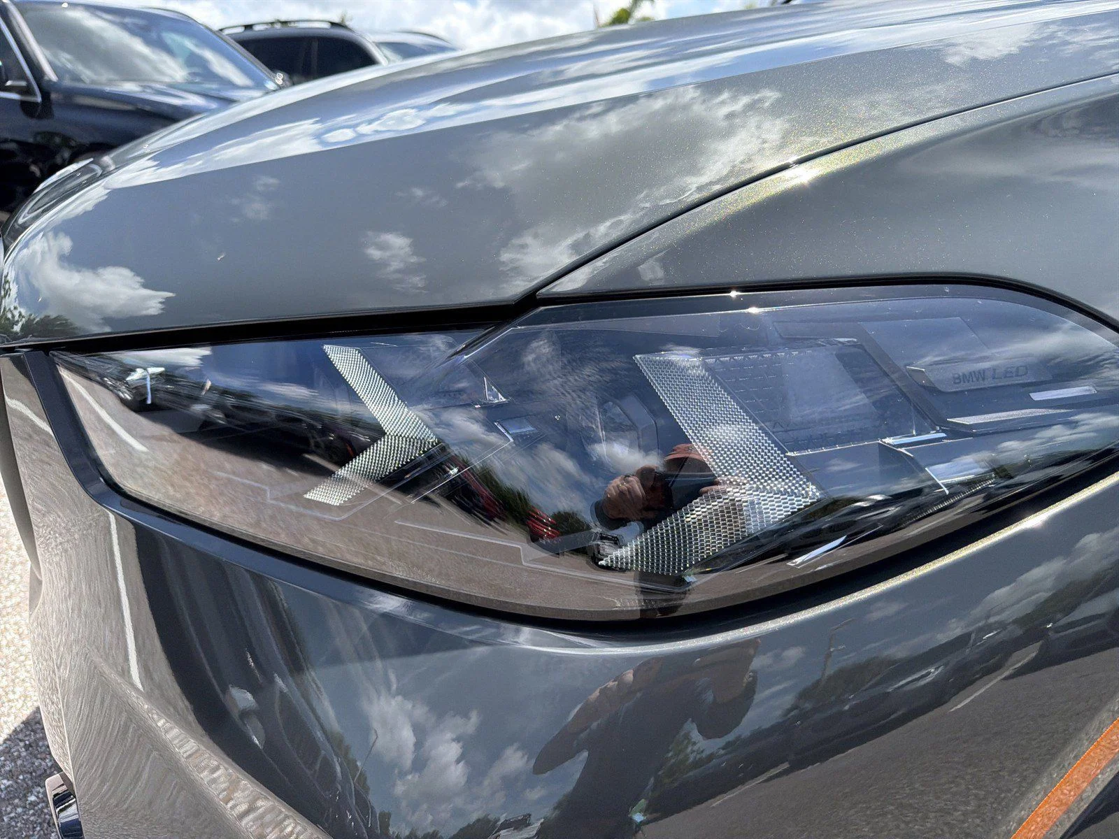 New 2026 Dravit Grey Metallic BMW sDrive40i image 9