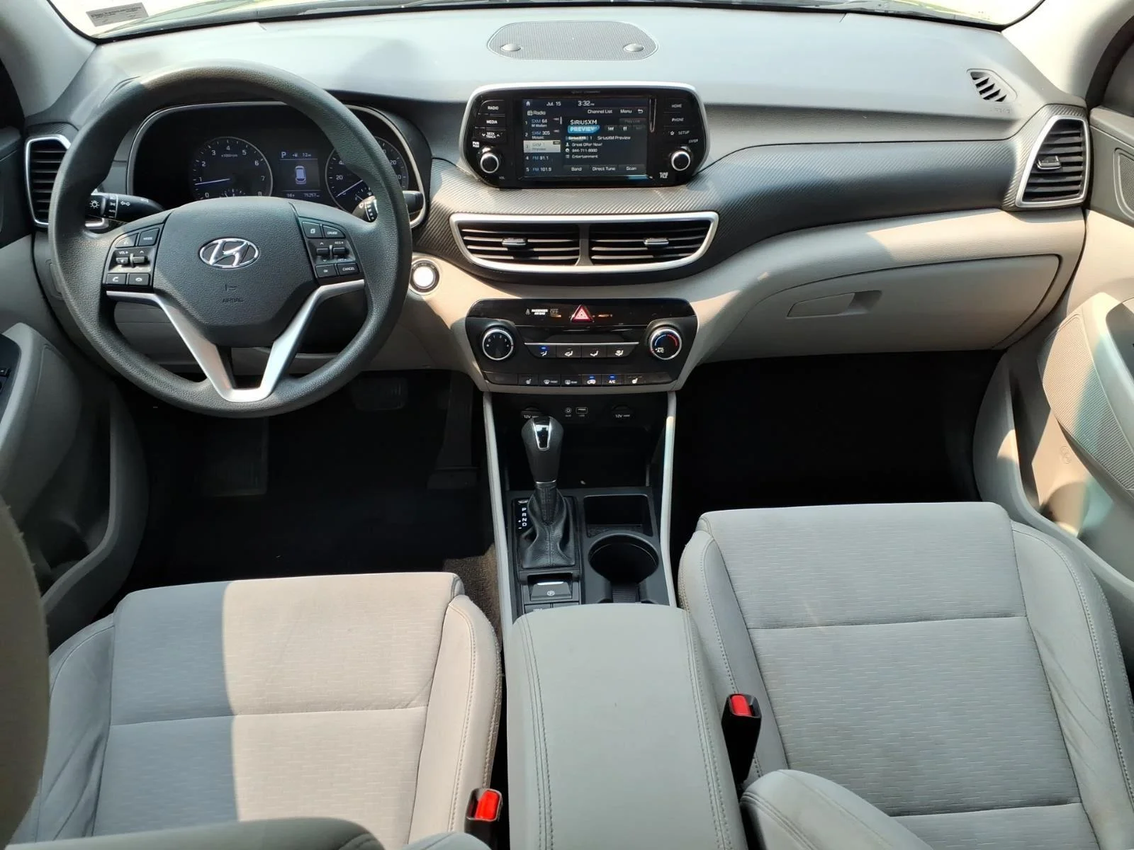 Used 2020 Black Noir Pearl Hyundai Value image 12
