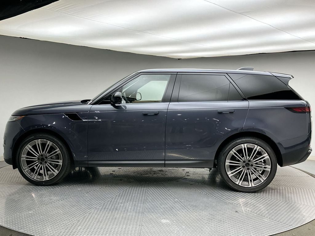 New 2026 Varesine Blue Metallic Land Rover SE image 2