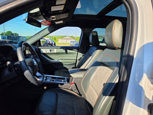 Used 2023 White Ford Timberline image 18