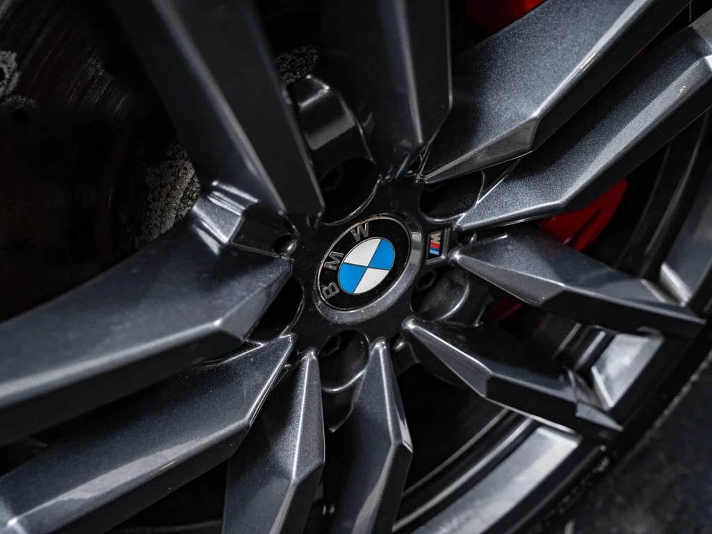 Used 2023 Marina Bay Blue Metallic BMW M image 8