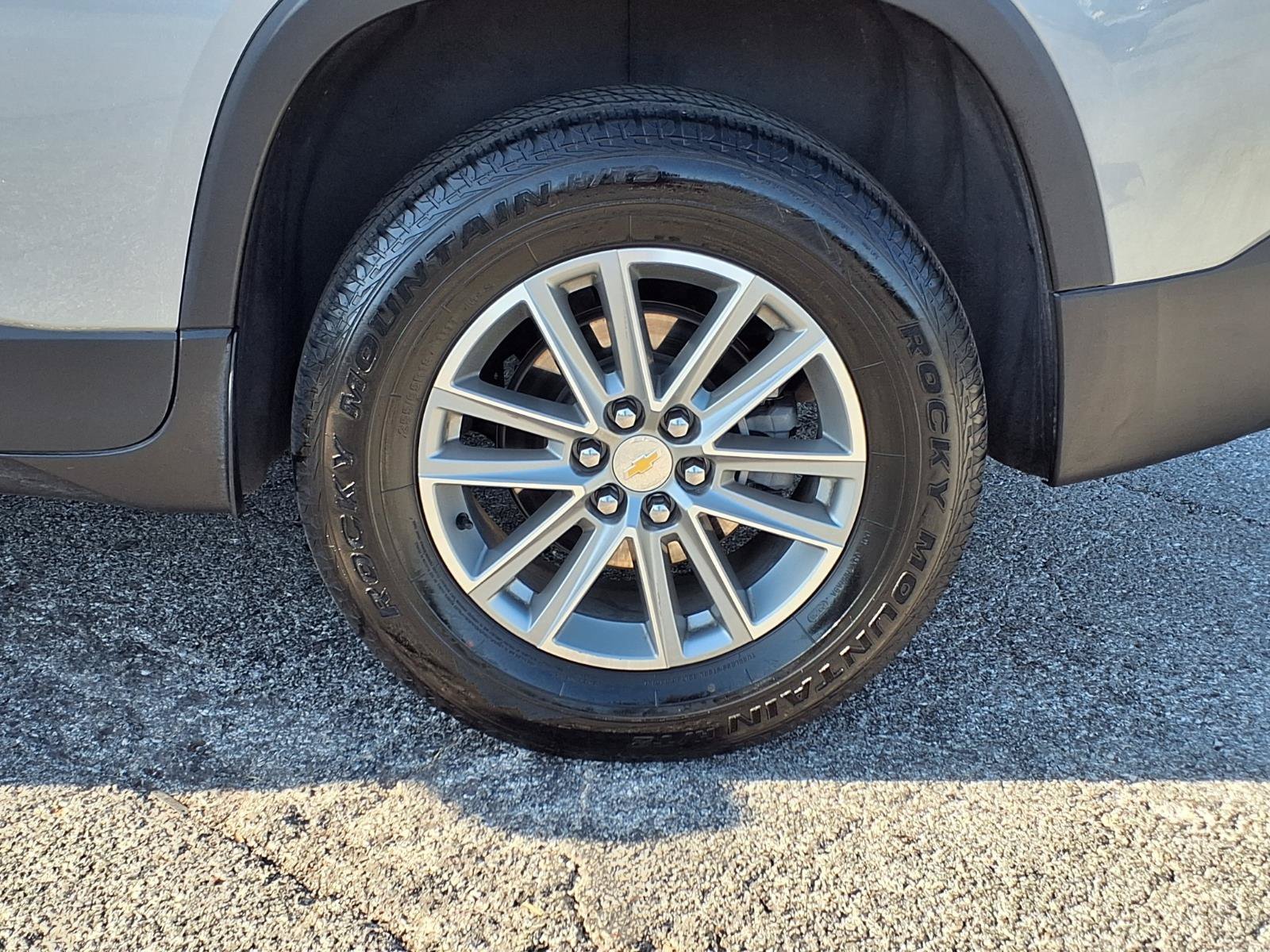 Used 2023 Sterling Gray Metallic Chevrolet LT Cloth image 8