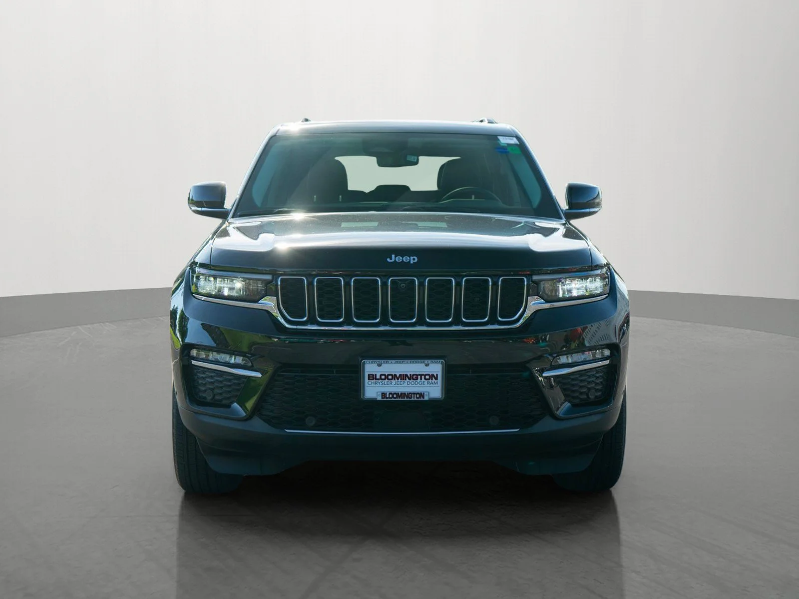 Used 2023 Jeep Grand Cherokee 4xe with VIN 1C4RJYB64PC587588 for sale in Minneapolis, Minnesota