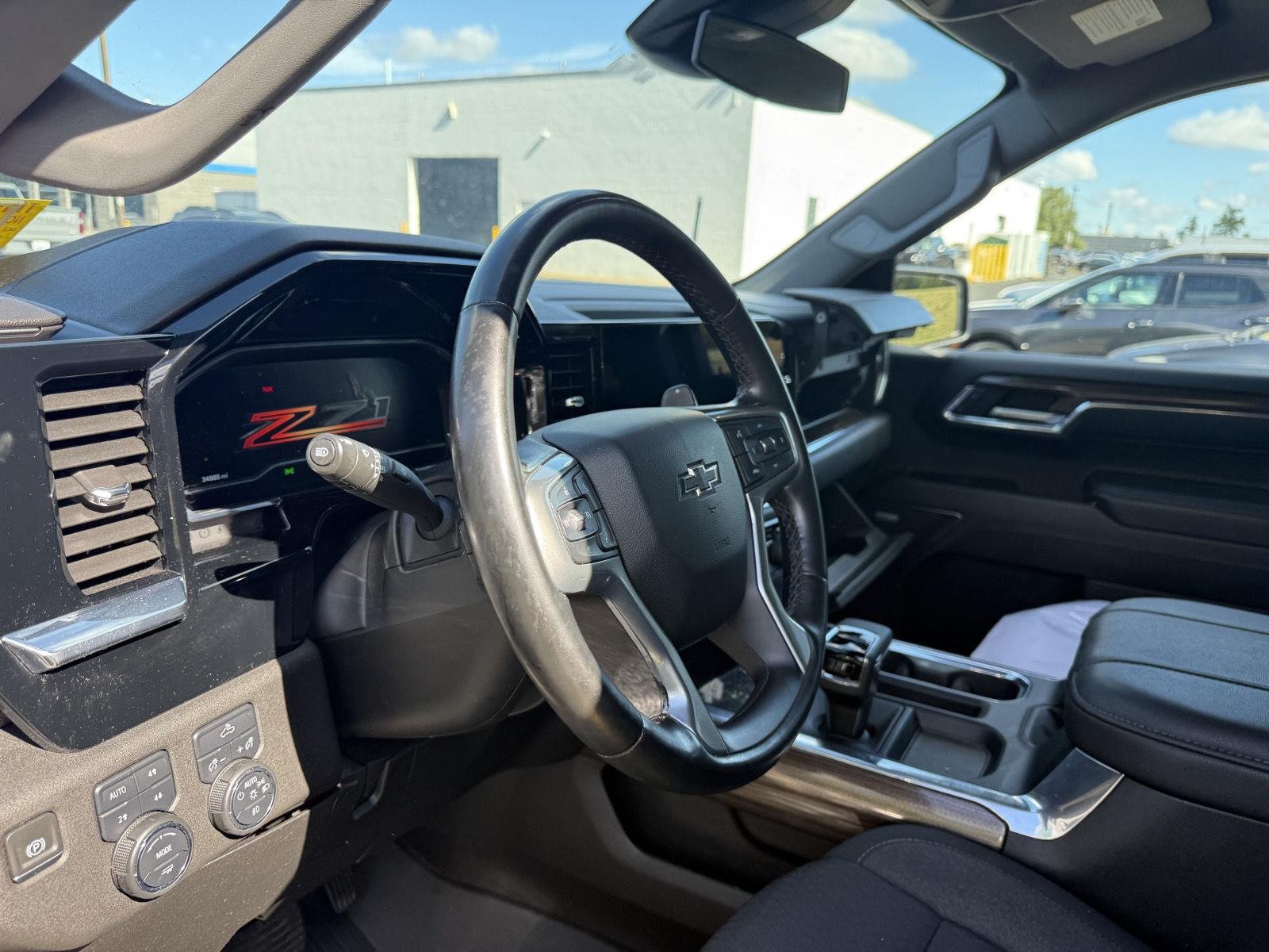 Used 2023 Black Chevrolet RST image 9