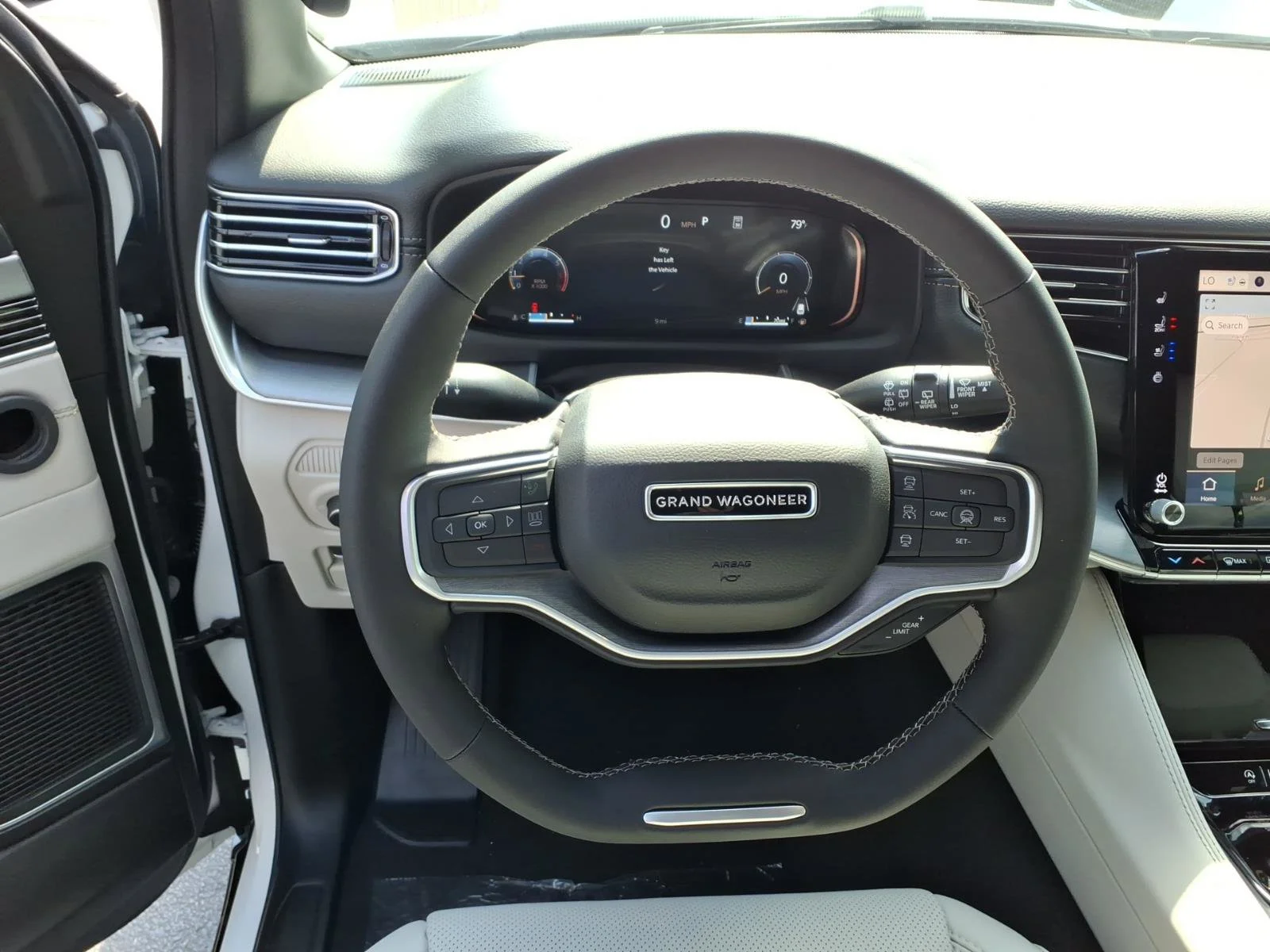 New 2026 Bright White Clear-Coat Exterior Paint Jeep  image 5