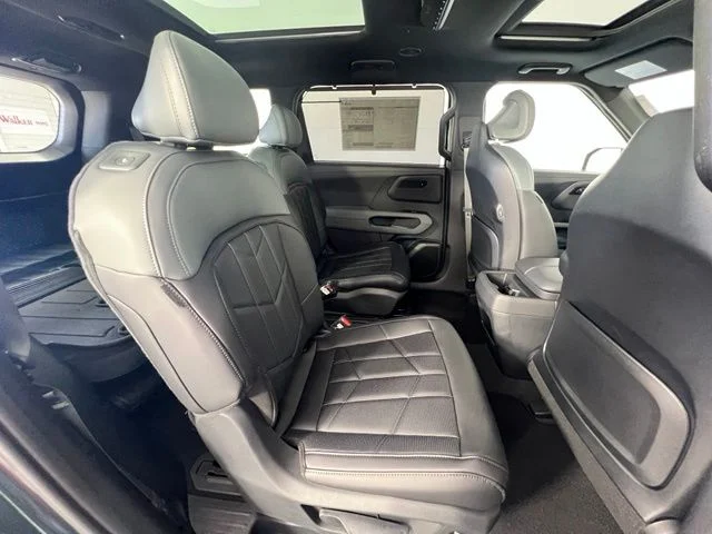 New 2027 Black Kia X-Line SX image 41