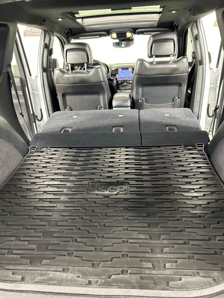 Used 2020 White Jeep Overland image 22