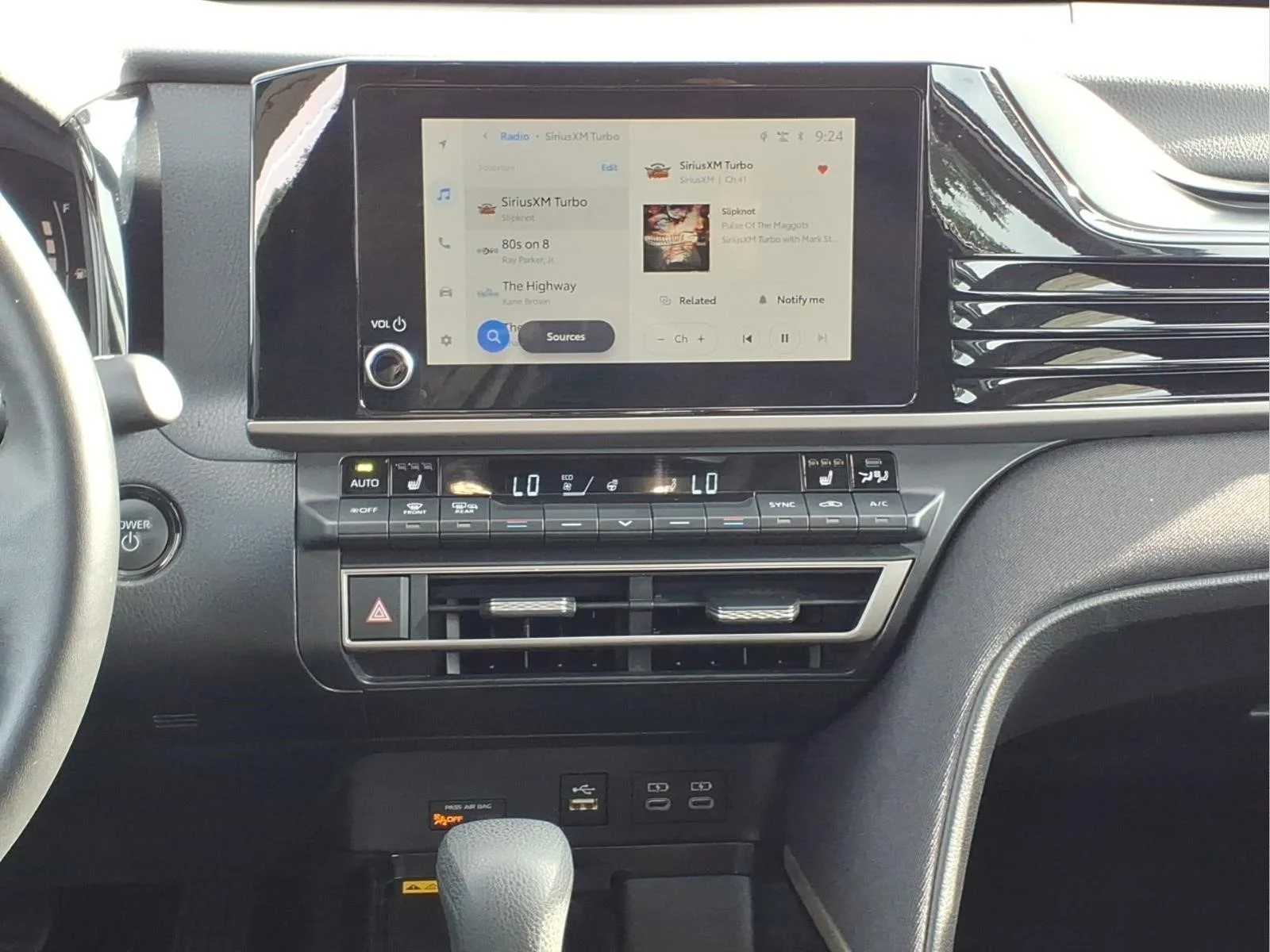Certified Used 2025  Toyota LE image 13