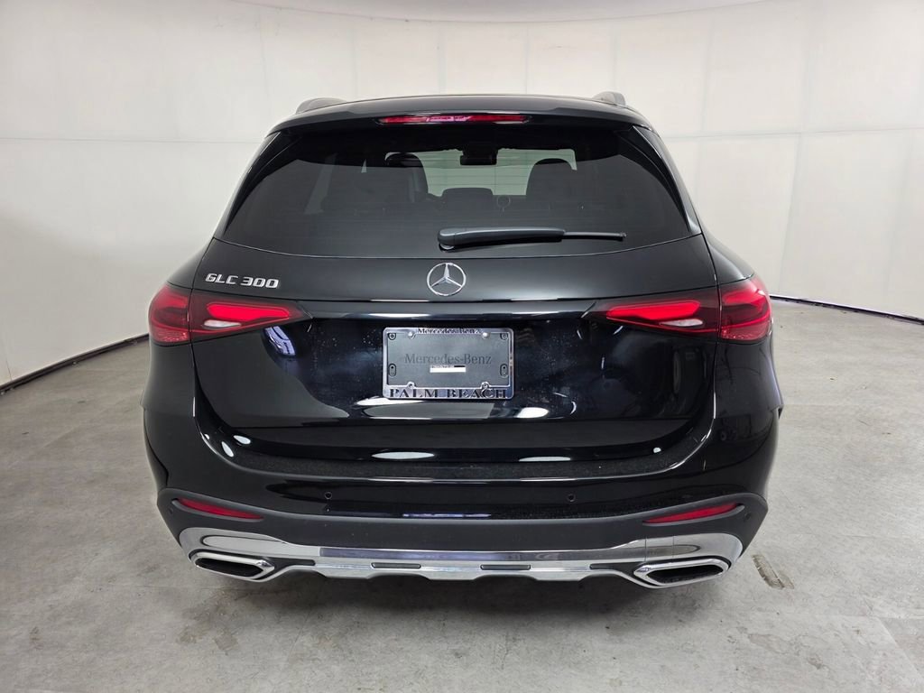 New 2026 Black Mercedes-Benz GLC 300 image 23