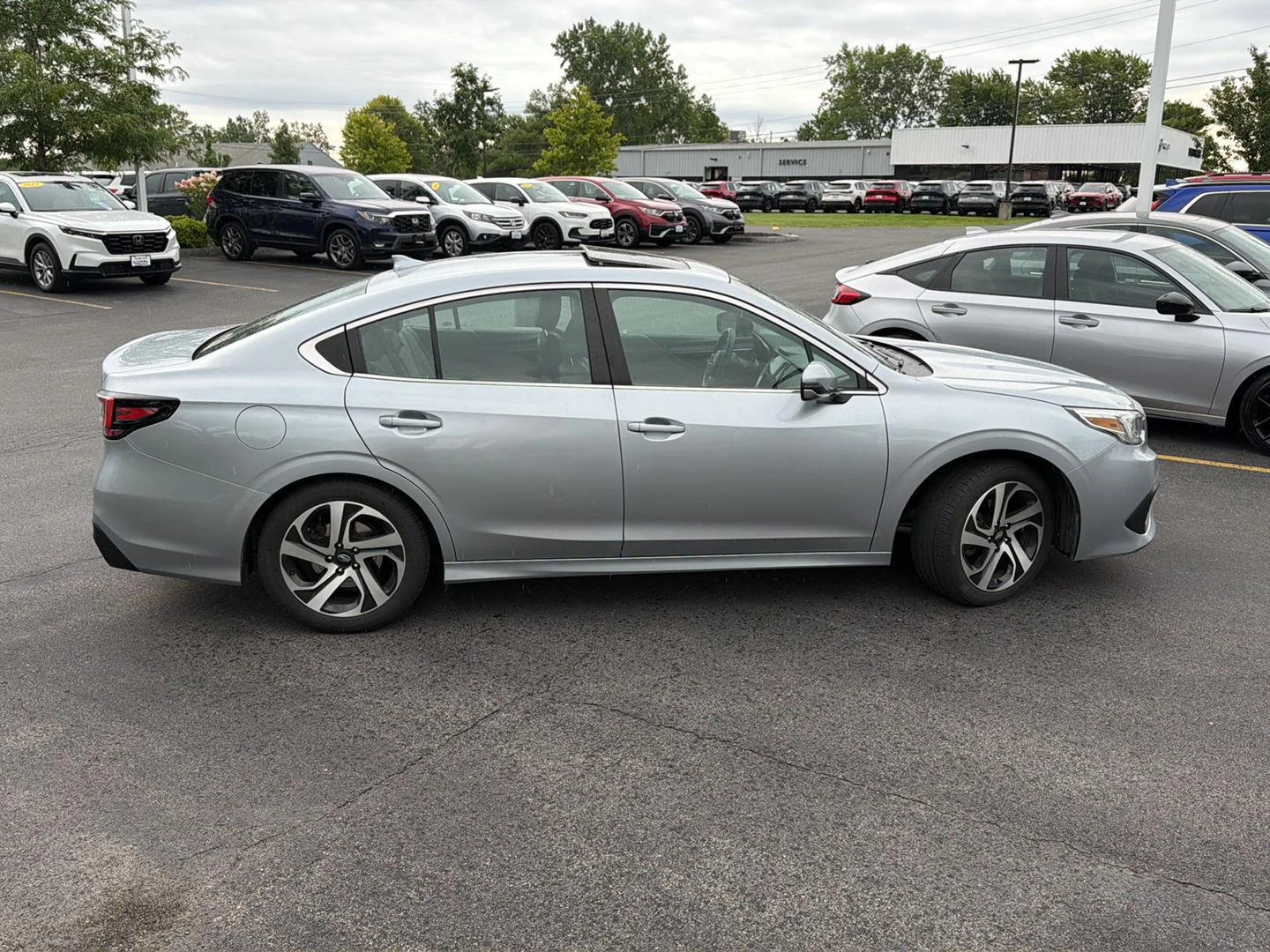 Used 2020 Ice Silver Metallic Subaru Limited XT image 8