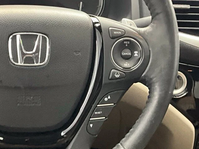 Used 2020  Honda RTL-E image 17
