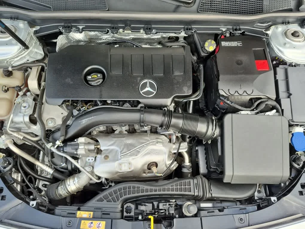 Used 2023 Iridium Silver Metallic Mercedes-Benz CLA 250 image 20
