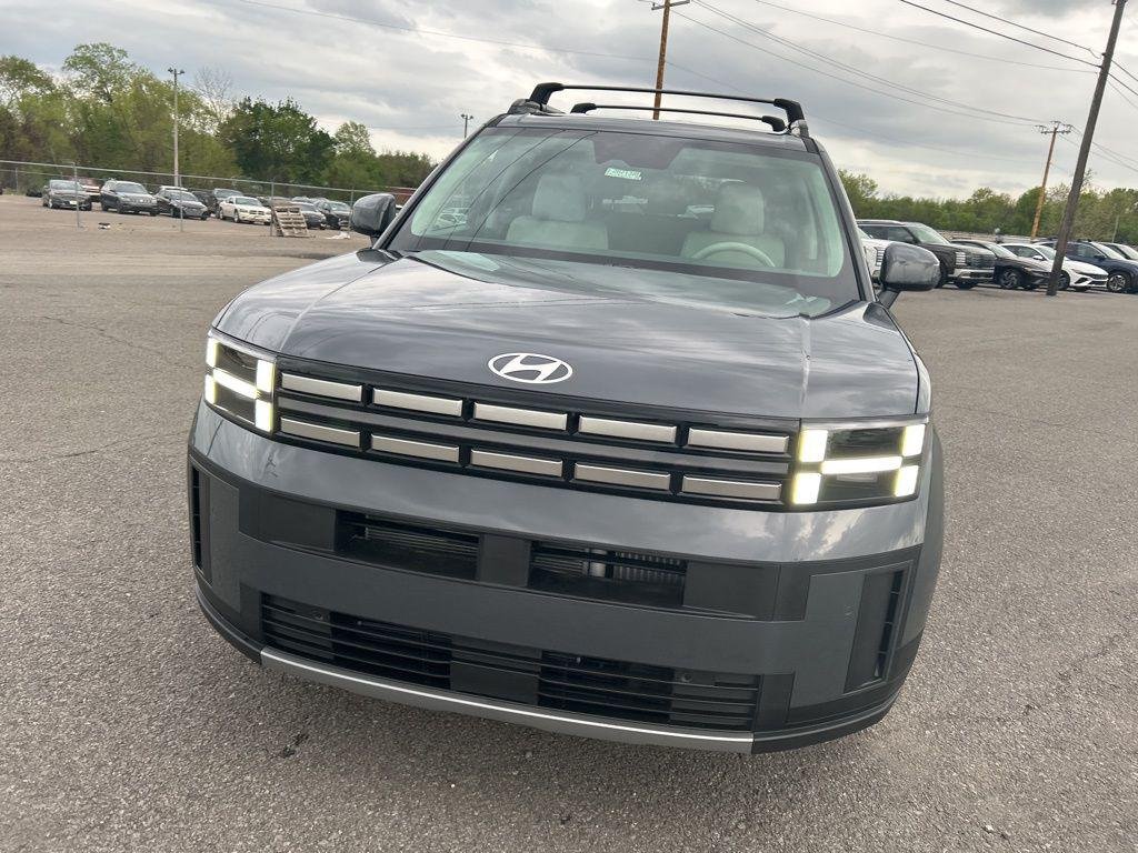 New 2026 Gray Hyundai SEL image 3