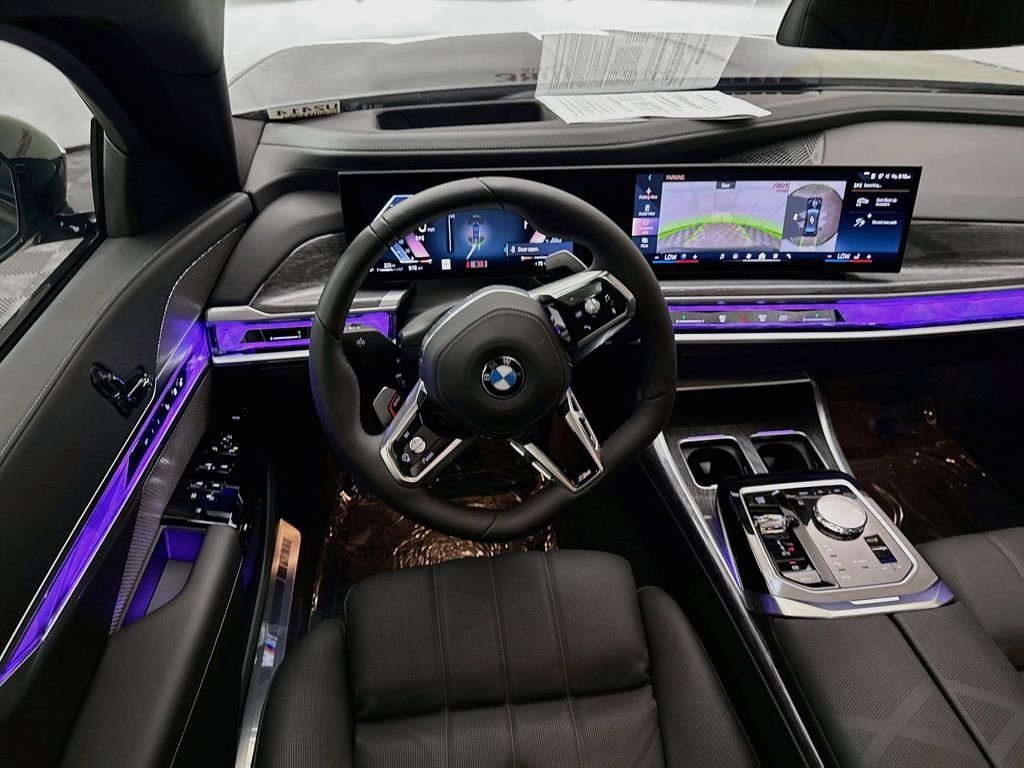 Used 2025 Black BMW 760i xDrive image 24