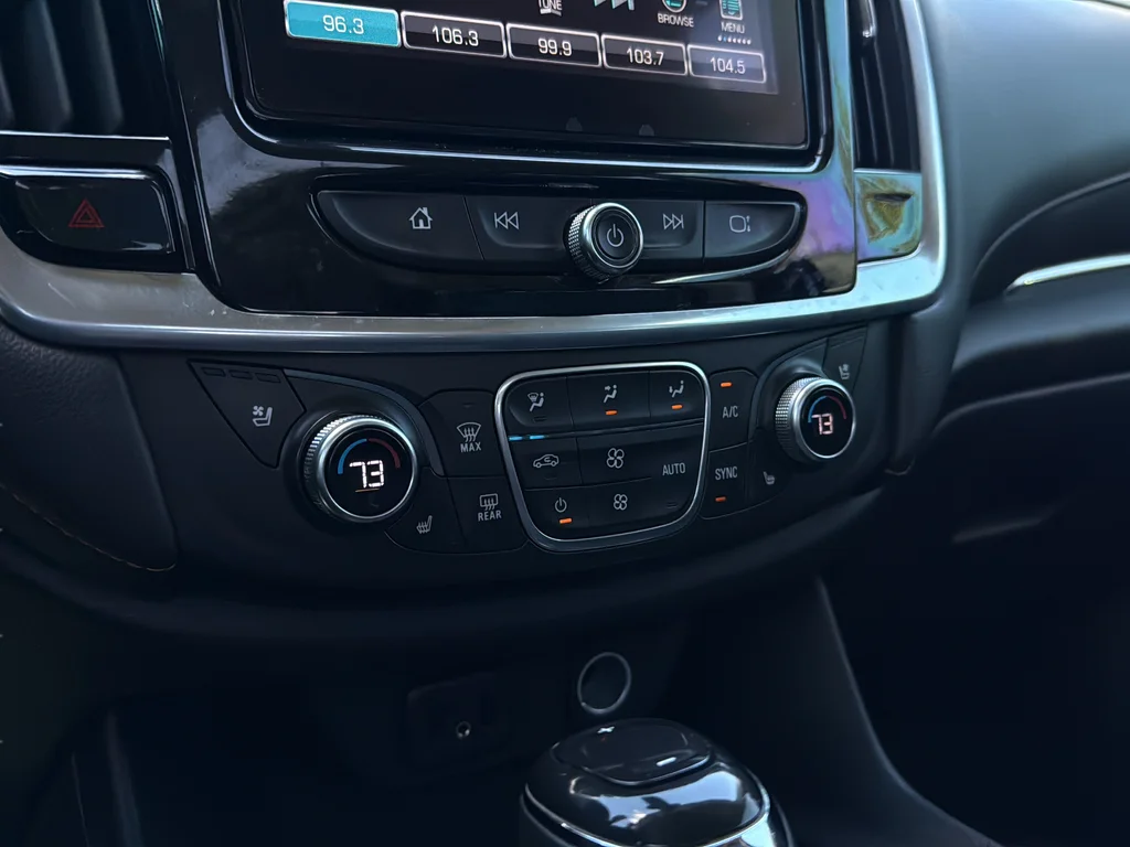 Used 2018 Mosaic Black Metallic Chevrolet Premier image 21