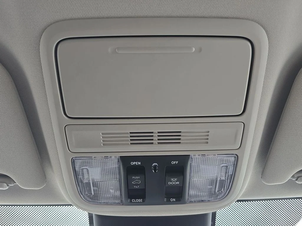 Certified Used 2026  Honda EX-L image 36
