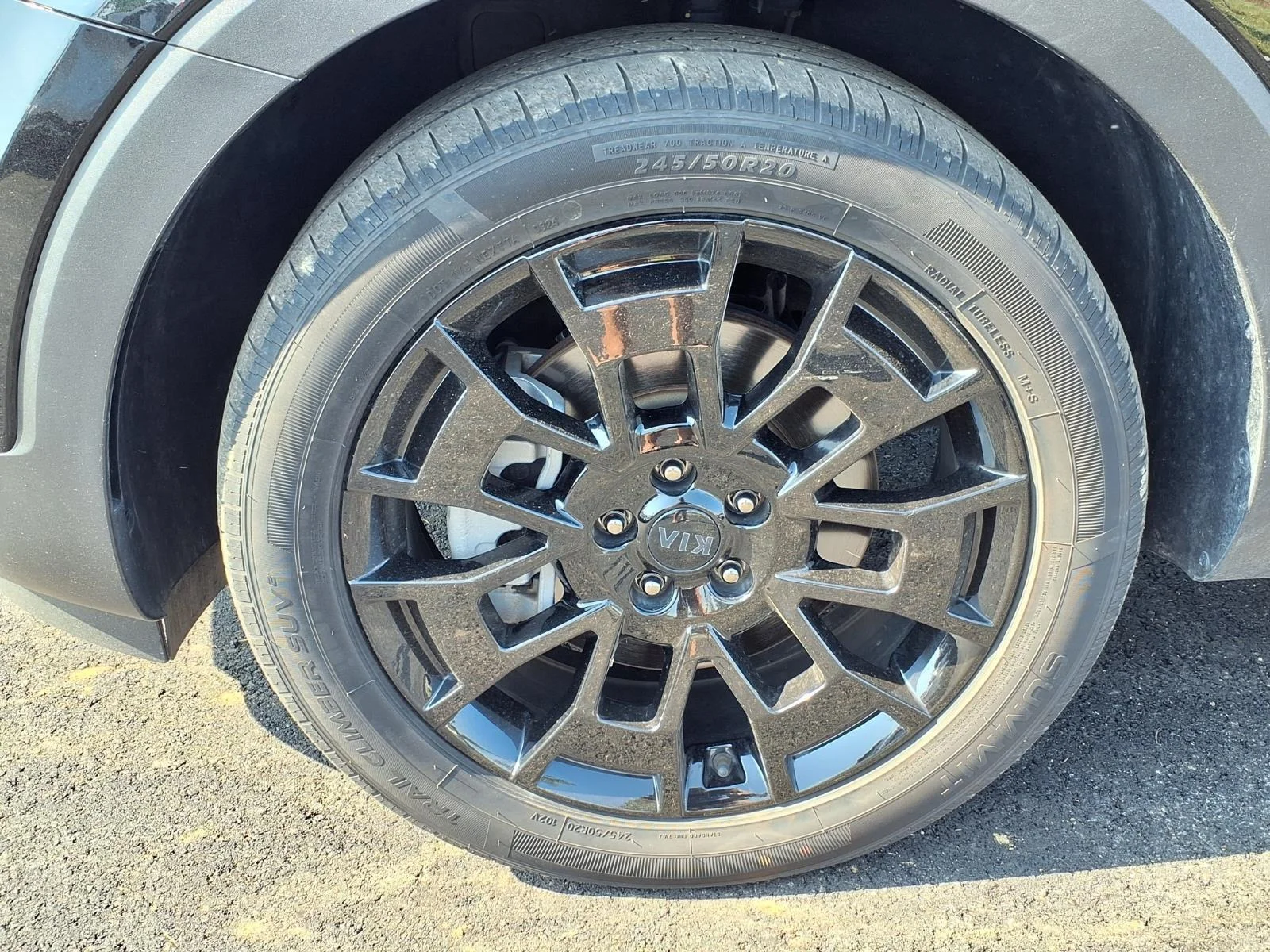 Used 2021 Ebony Black Kia SX image 18