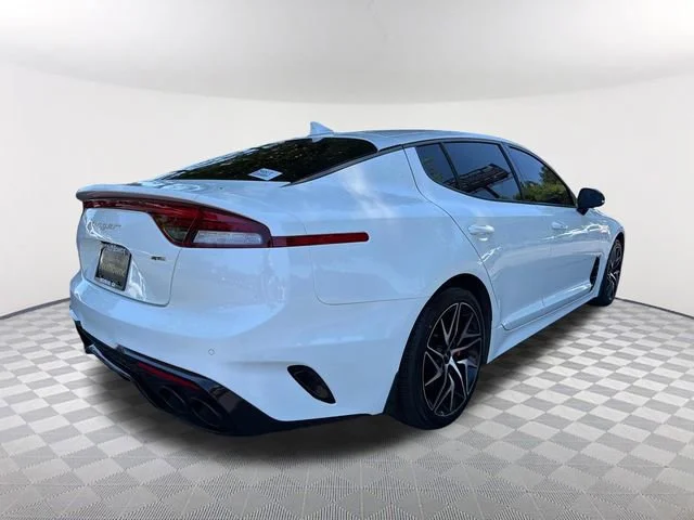 Used 2023 White Kia GT-Line image 5