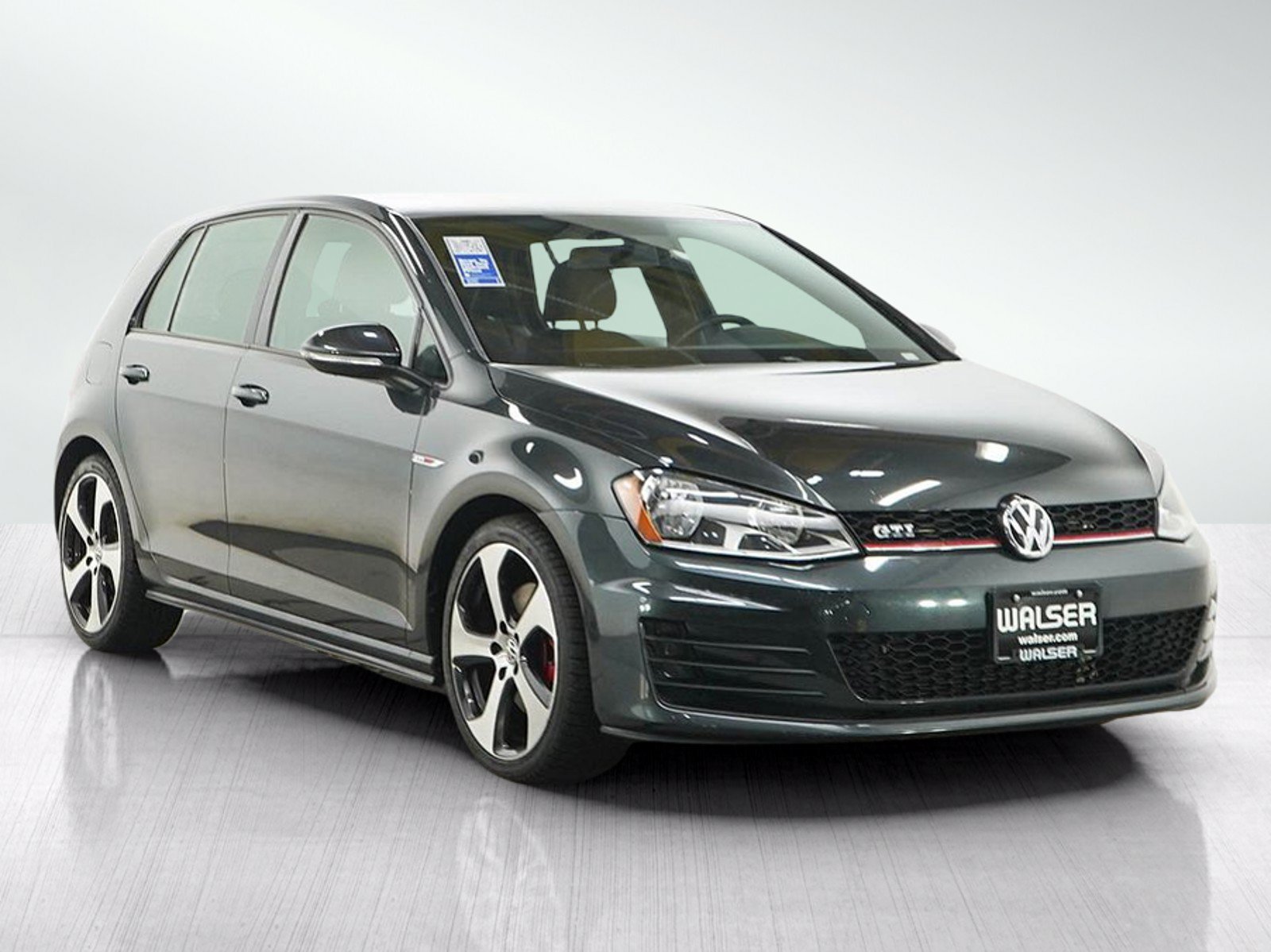 Used 2017 Deep Black Pearl Volkswagen S image 7