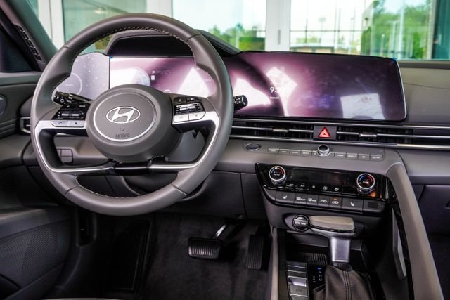 Certified Used 2024 Blue Hyundai SEL image 17