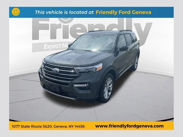 Used 2024 Green Metallic Ford XLT image 1
