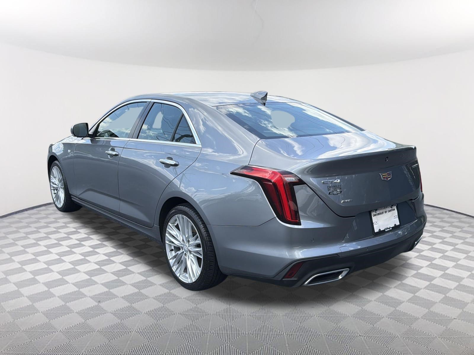 Used 2022 Satin Steel Metallic Cadillac Premium Luxury image 7