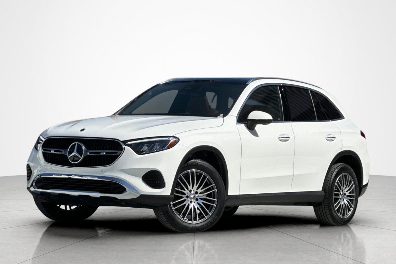 2025 Mercedes-Benz GLC GLC 300's photo