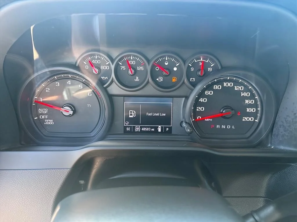 Used 2024 Silver GMC Pro image 28