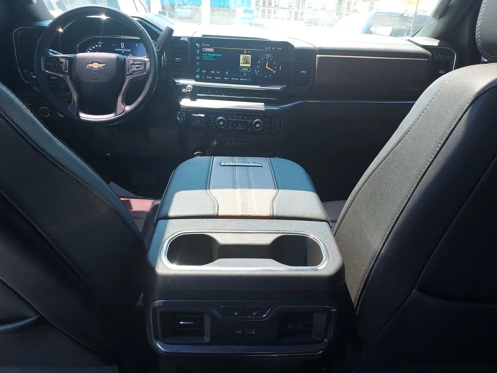Used 2024 Beige Chevrolet High Country image 10