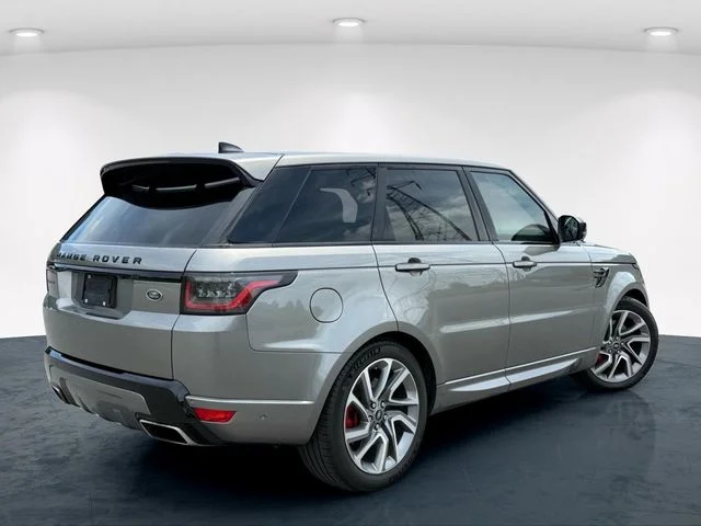 Used 2019 Silver Land Rover HSE Dynamic image 6