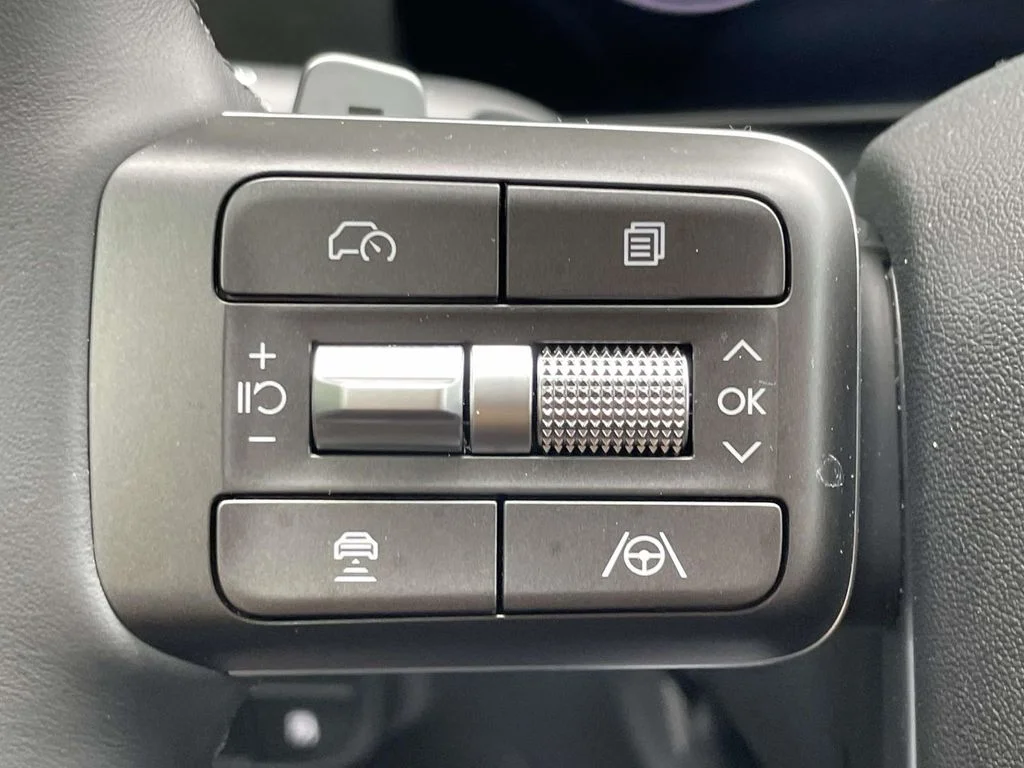 New 2026 Gray Hyundai SE image 20