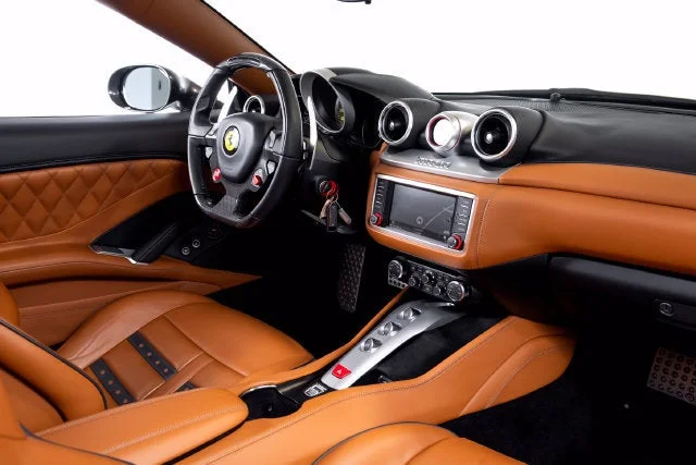 Certified Used 2016 Grigio Silverstone Ferrari T image 54