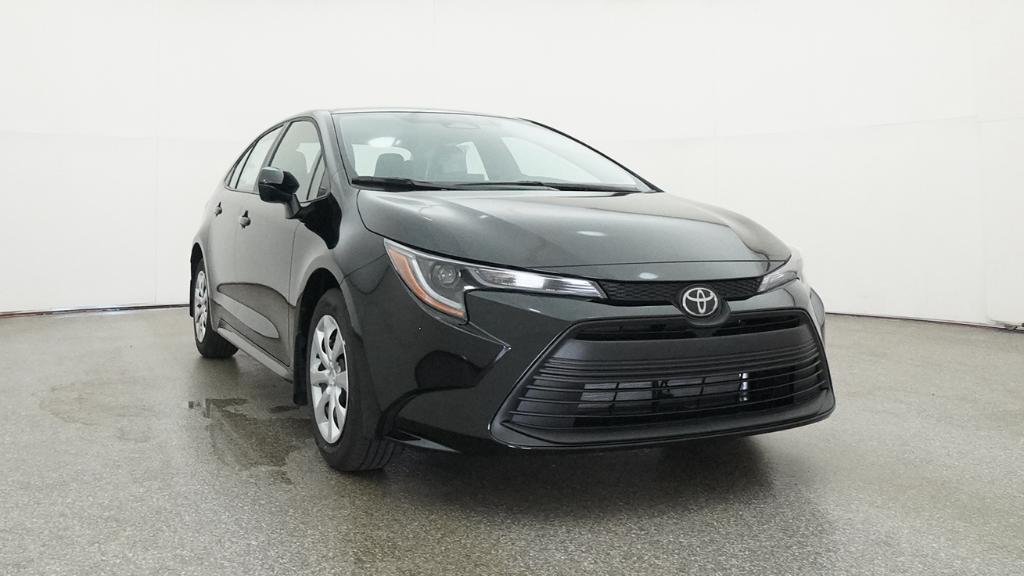 New 2026 Midnight Black Metallic Toyota LE image 17