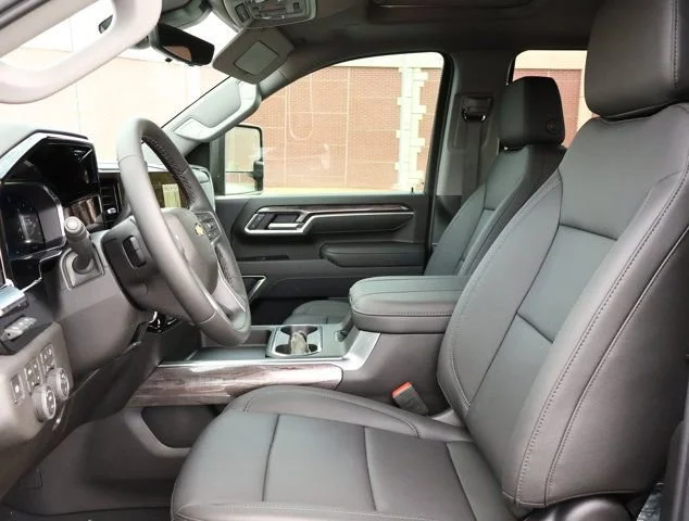 2026 Chevrolet Silverado 2500 HD LTZ - Photo 11