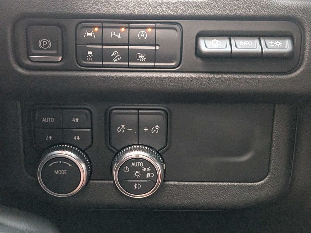 Used 2023 Silver GMC AT4 image 30