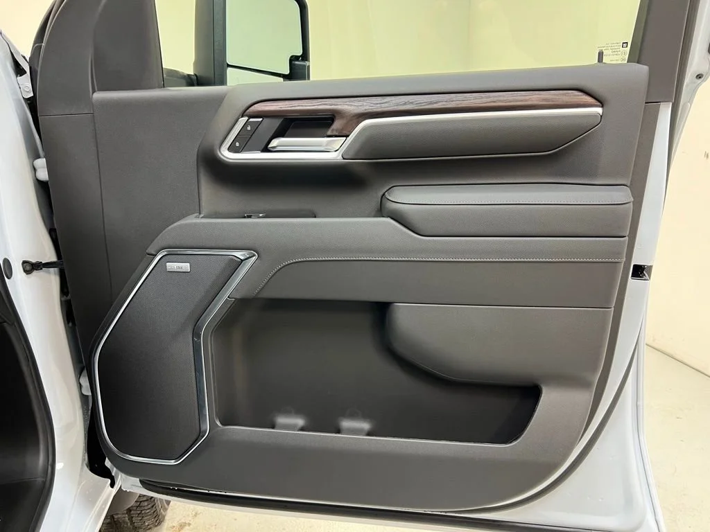 2026 GMC Sierra 2500HD SLT - Photo 30