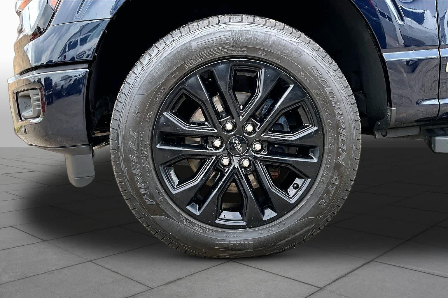 Certified Used 2025 Blue Ford XLT image 11