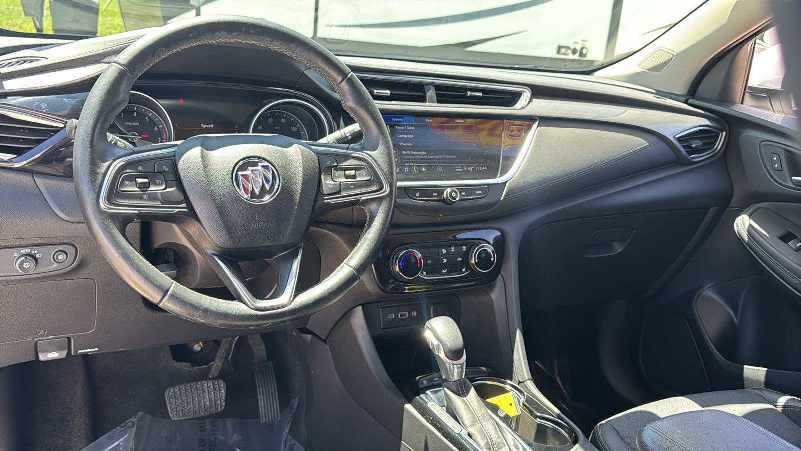 Used 2022 White Buick Preferred image 28