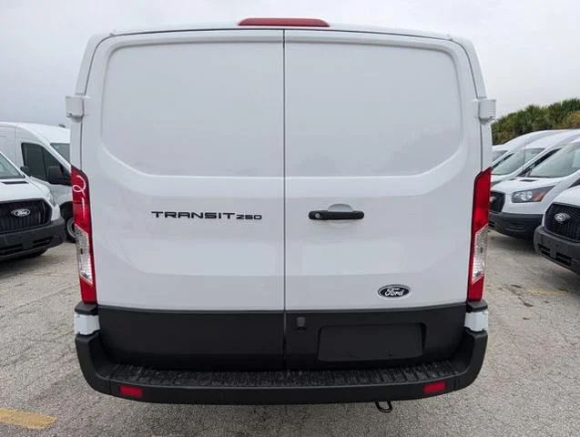 New 2026 Oxford White Ford Cargo Van image 19