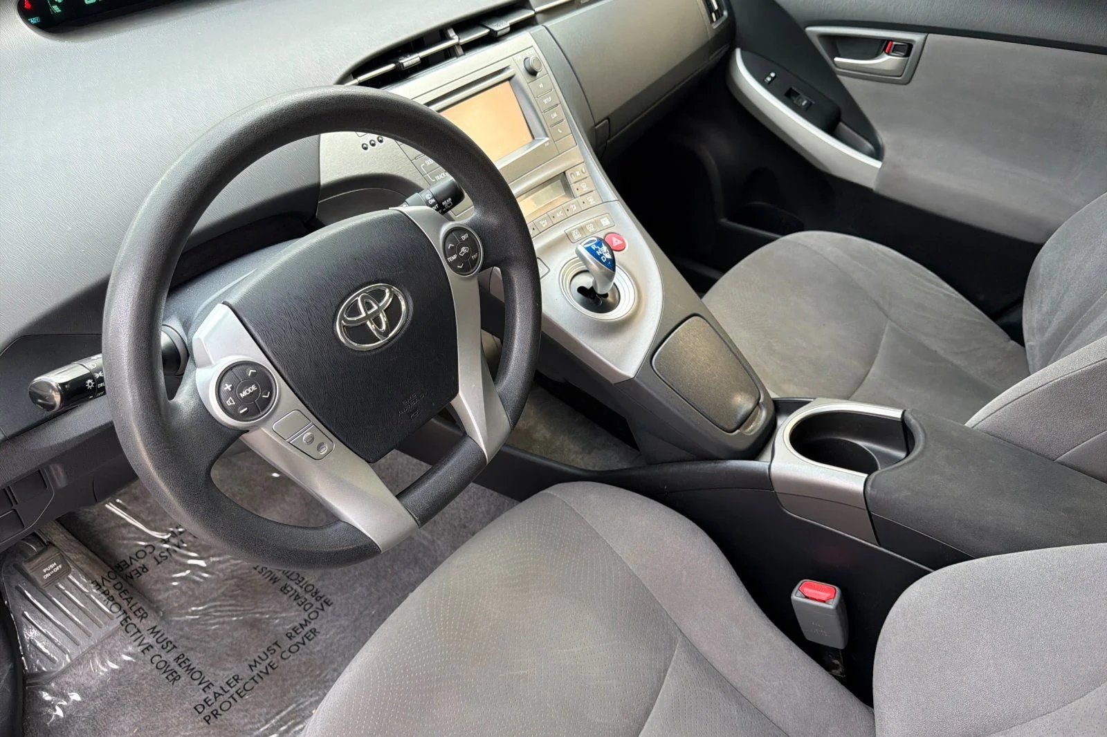 Used 2015 Red Toyota Two image 12