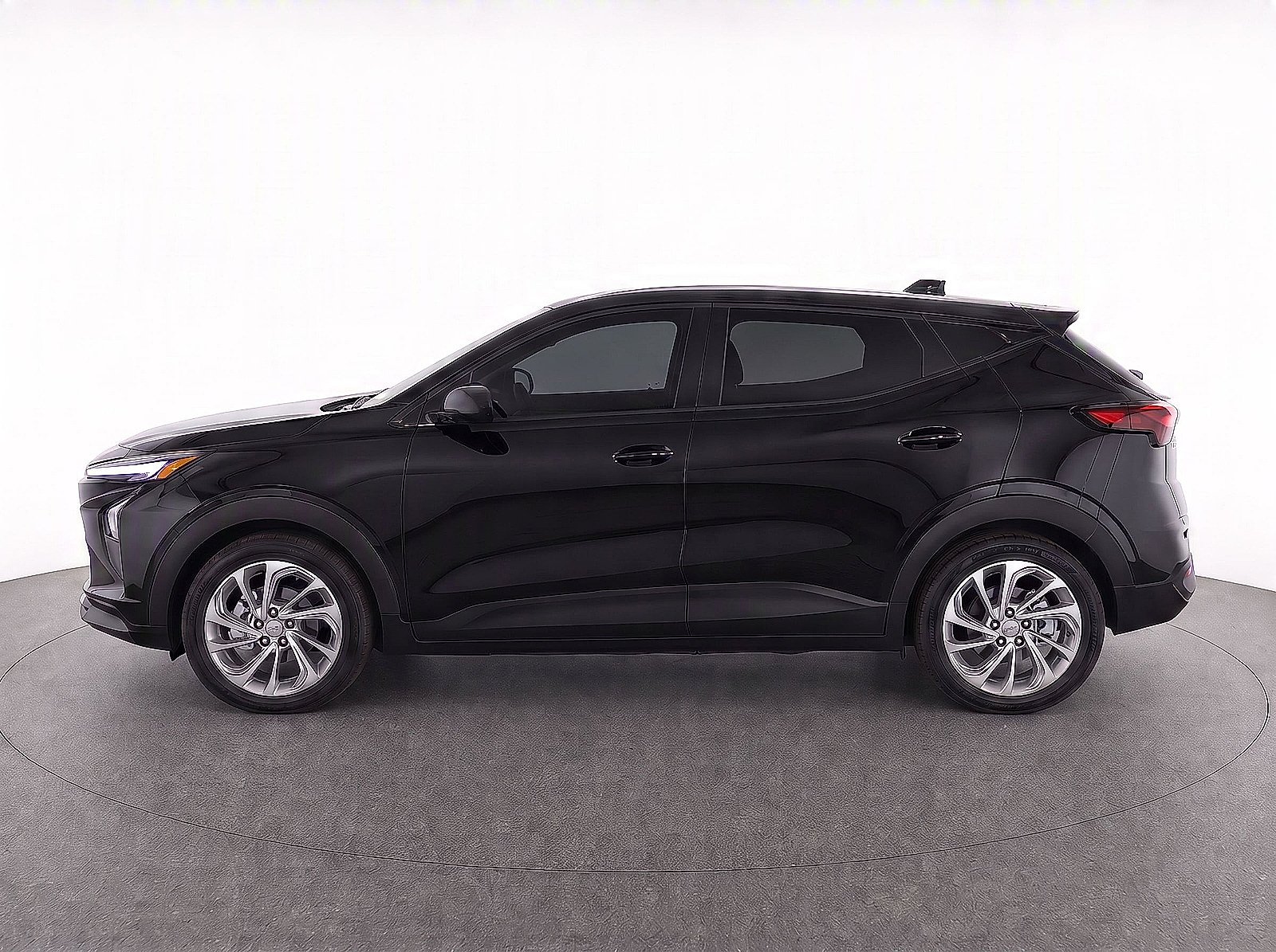 2027 Chevrolet Bolt LT - Photo 9